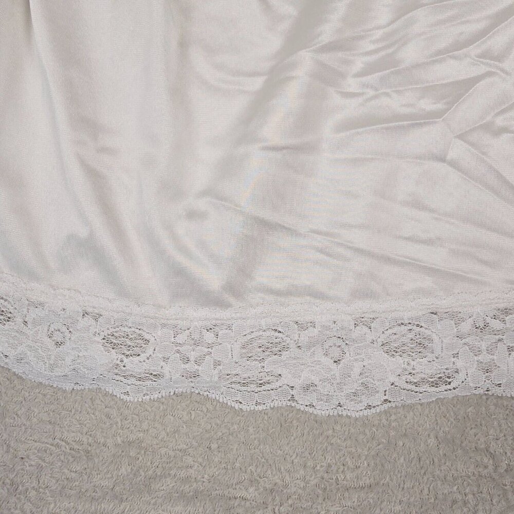 Vintage Kaydette Half Slip Womens 1X White Lace Trim Nylon Fairycore Coquette - Picture 2 of 7
